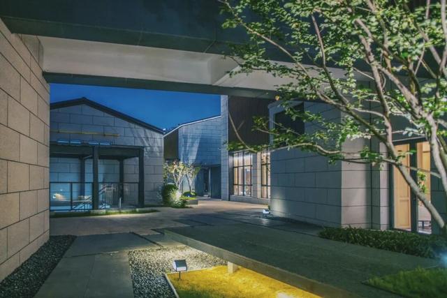 富贵迷人眼！去不腻的江南，又有高颜值酒店登场