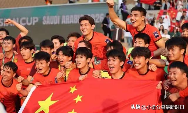 向余望们回来了！那些创造历史的U23小伙今日抵京