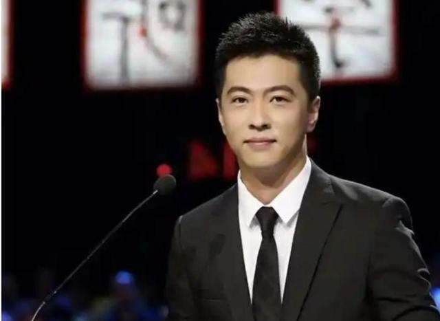 从确诊到去世仅15天，“央视最帅主持人”的遭遇为人们敲响警钟