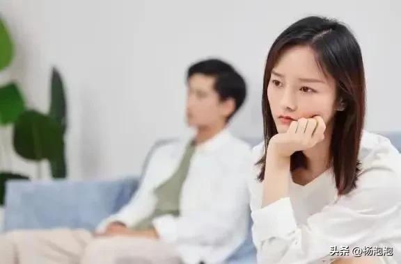 夫妻走到尽头的6个信号，占3个以上，说明你们的婚姻已经名存实亡