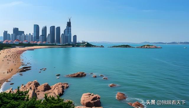 深圳人海边“下饺子”？大小梅沙已成“人海煮人锅”！
