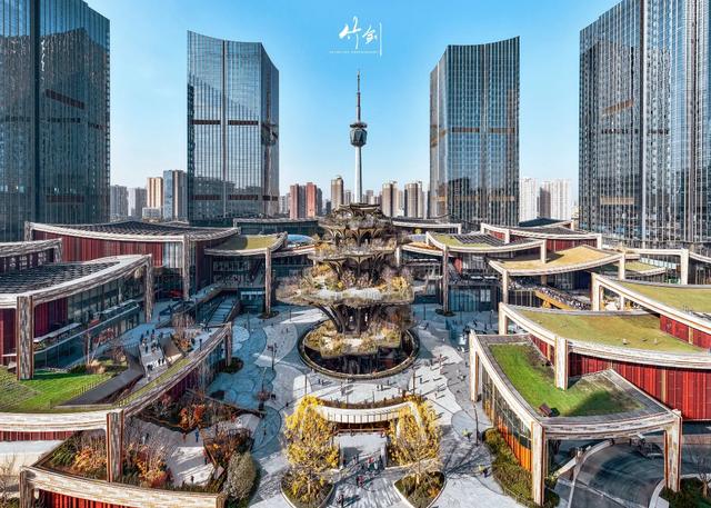 西安人厉害了！比“ 赛格”更好的商场，在西安出现了！