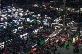 人山人海！正定夜市“火”出圈！图片