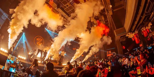 就在今晚,水东街等您来!一起笑傲江湖,争霸武林!