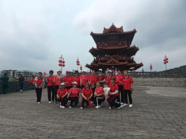 免门票！近2万名江门人游肇庆星湖！