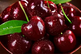 樱桃誉为“水果中的钻石”，糖友可以吃吗？升血糖还是降血糖呢？图片