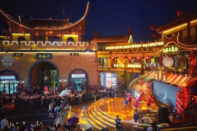 2025光合大会上，快手为创作者带来“流量风向标”
