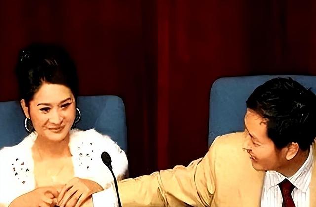 陪睡陪玩只是冰山一角，明星曝出的圈中内幕，一个比一个荒唐!