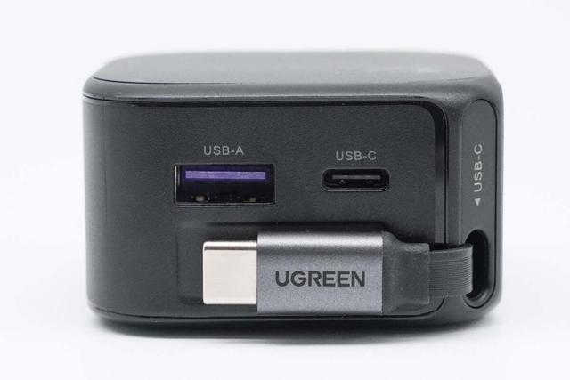 绿联 60W 伸缩线车载快充评测：全协议覆盖，手机平板都能 “喂饱”