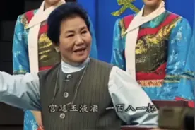 一句台词识破潜伏间谍，赵丽蓉去世23年，多家官媒都曾发文缅怀图片