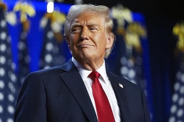 美俄会晤避开中国，特朗普打定主意不再访华，九三阅兵当天，他要在白宫亲自接见一重要客人