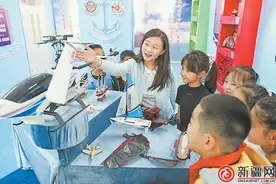 同心浇灌双拥之花，铸就军民团结丰碑——乌鲁木齐市荣膺全国双拥模范城“十连冠”全景扫描图片