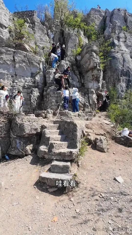 全免费！临沂春假建议安排一天：爬山峰、钻山洞！