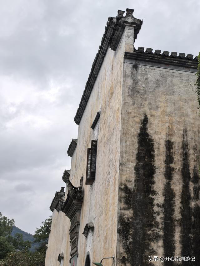 2025年秋老姐俩江西行，去篁岭看晒秋