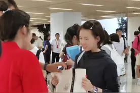 上大学了！陈芋汐已至同济大学报到图片