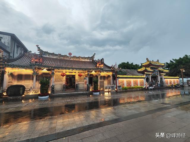 雨中被困揭阳城隍庙，却无意间破解了城隍爷的身份