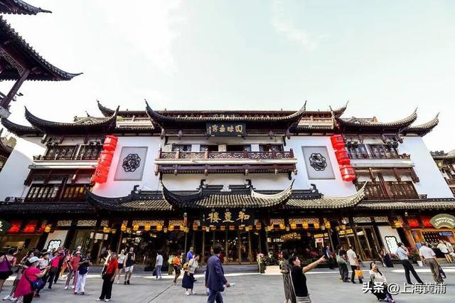 客流持续大涨！这个“人挤人”也要去的地方，最近有了新“顶流”，“买吃逛”都有好去处，你试过了吗？