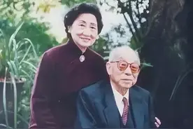 赵四小姐陪伴了张学良72年，为什么只生了一个孩子？真相让人泪目图片