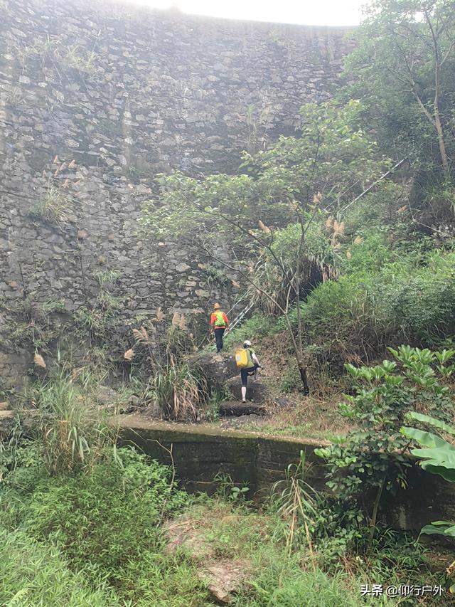 揭西白芒坝上游休闲玩水