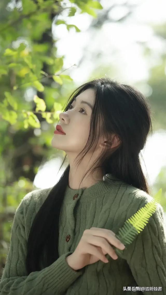 山东临沂一校花，五官精致，魅力无限，太迷人了