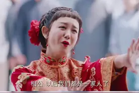 太难看了，海陆新剧上线一把年纪演少女，胡杏儿做配张铁林当爹！图片