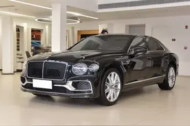 实拍2024款宾利飞驰，外观升级，售253万，难道不比迈巴赫S级香？图片