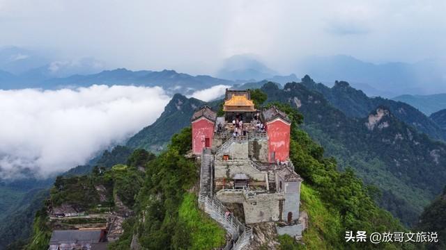 别只盯着武当山了！湖北这3个冷门景地，才是真正的胜境！