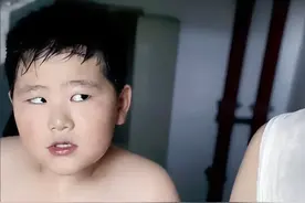 绝了！姑姑带10岁侄子爬楼梯减肥，16天瘦5斤，侄子眼神亮了！图片