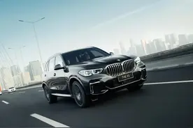 宝马X5 2.0T和3.0T哪个更值得入手，一起来看看吧图片