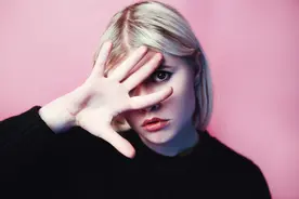 上班眼睛累，还是不上班眼睛累？眼睛总是疲劳、干涩，当心是这种慢性病！无法自愈图片