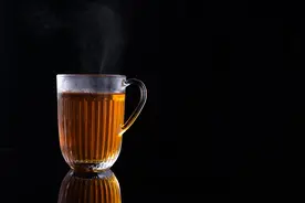 央视封神级别的茶文案，以后喝茶发朋友圈不再卡壳了！图片