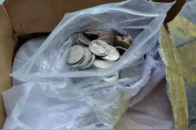 明明是真币，他说是游戏币图片