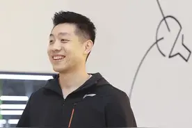 许昕还是太全面了！公司名叫“背后击球”笑翻网友！他的上海线下店你去过吗?图片