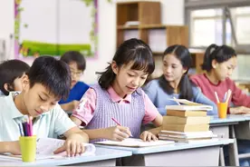 90%郑州人不知道的厉害初中，分配生名额很多，小升初家长看过来图片