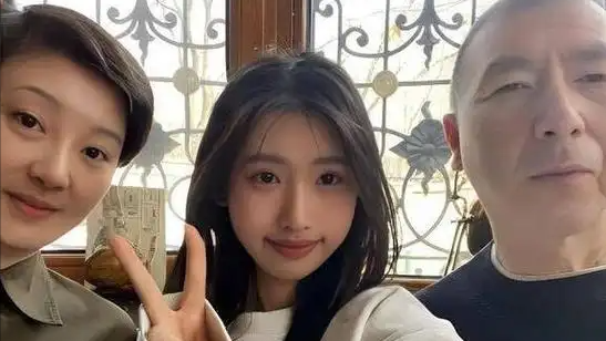 徐帆回应离婚五个月后，冯小刚再惹争议	，养女徐朵竟成了导火索