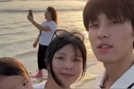 19岁小伙恋上39岁单亲妈妈，将女友宠成宝，还没结婚都怀上二胎了图片