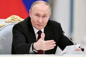 俄防长换人，继任者毫无军事经验，普京要防的，是军方一头独大图片