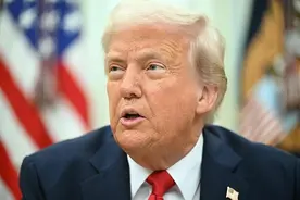 特朗普及“身边人”操纵股市牟取暴利？图片