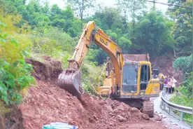 1万元网购挖掘机，以为占了便宜，结果…图片