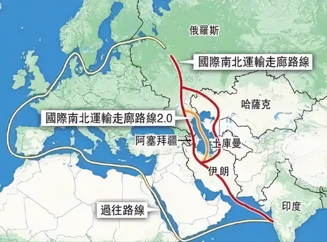 日本东京召开晚宴，高市早苗高调亮相：对俄动真格，对中国用软的
