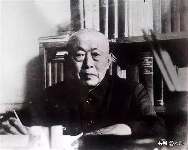 毛主席请巨赞法师进京	，开国大典上，天安门上唯一的僧人！