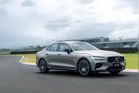 豪华车也"触电"？沃尔沃48V轻混大揭秘，你的钱包准备好了吗？图片