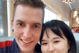 浙江姑娘放弃复旦编制，独自一人去美国打拼，还嫁给美国老公！图片