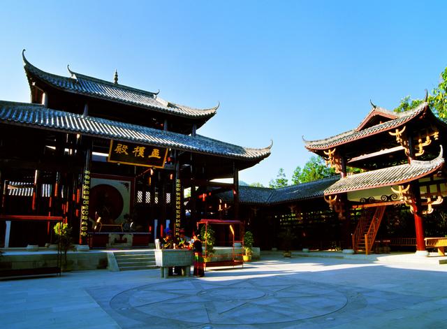 四川省雷波县历史沿革及行政区划