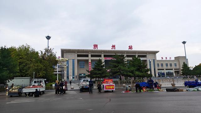 山西深度游—五寨荷叶坪