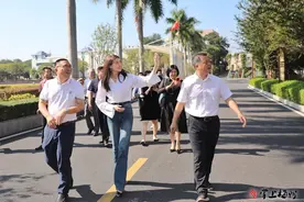 比利时王妃回到梅州家乡图片