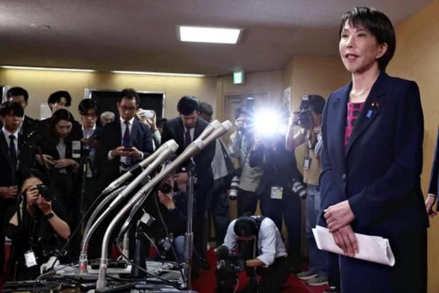 没有回旋余地，中国下令直接收回，17万日本人泪奔，高市闯祸了！