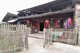 农村老话：“屋前不搭棚，搭棚不吉利”，原来是因为这件事图片