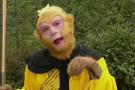 “孙悟空变成桃子被谁吃了？”中考题目走红，家长直言：意义何在图片