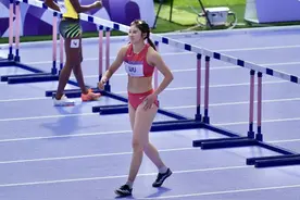 吴艳妮无缘半决赛！巩立姣晋级，中国男子4x100米接力获小组第一图片